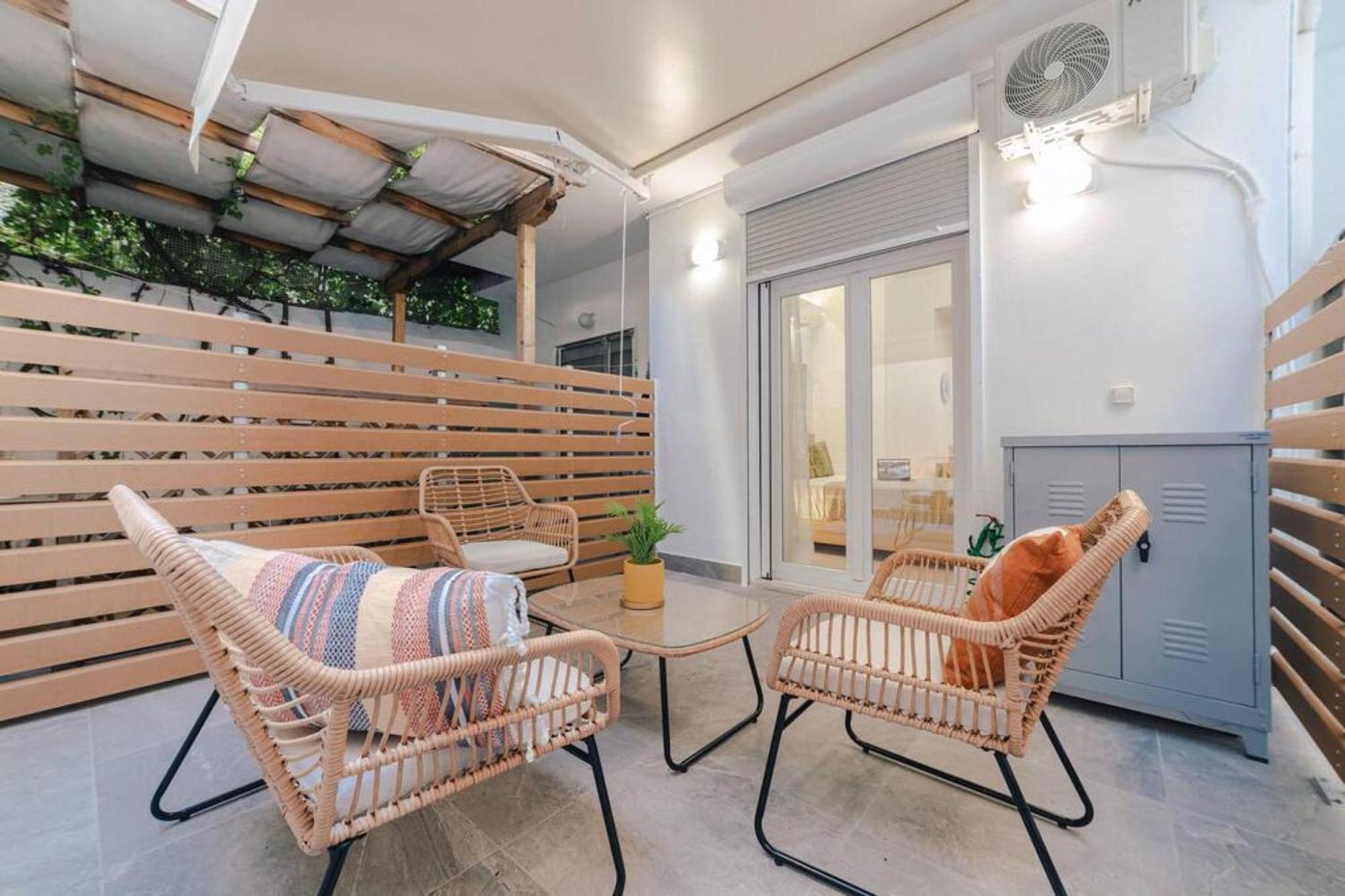 Small And Cozy Studio Athènes Extérieur photo